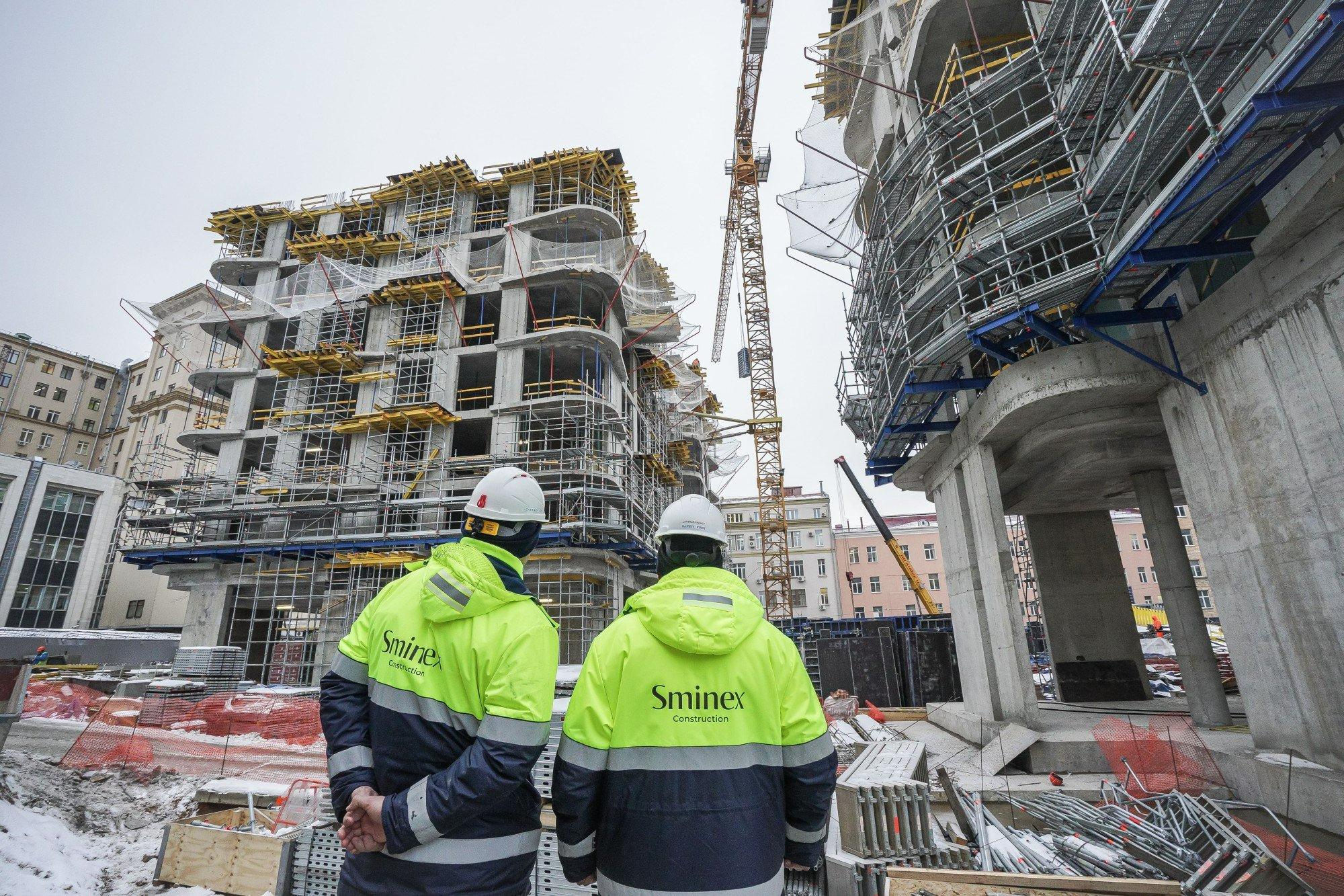 Sminex приступил к устройству фасадов «Лаврушинского»